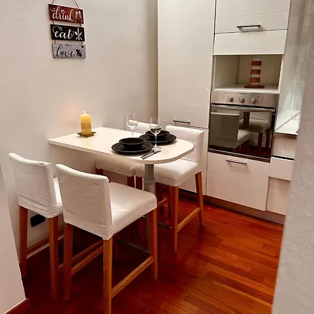 Lorenteggio 31 cosy apartment - Vesta-3